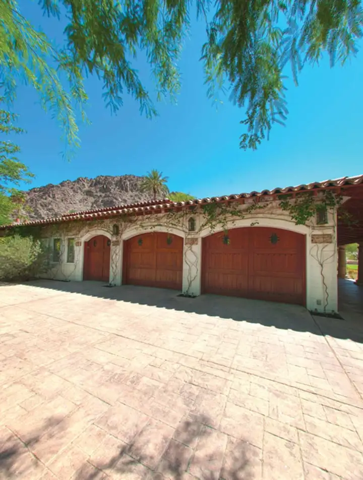 Garage door installed by On Trac